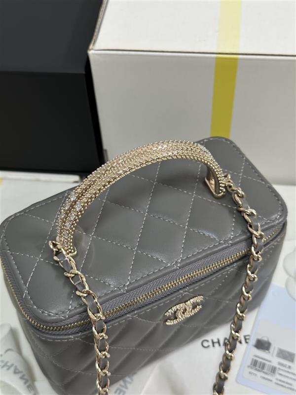 2026131221016110 700